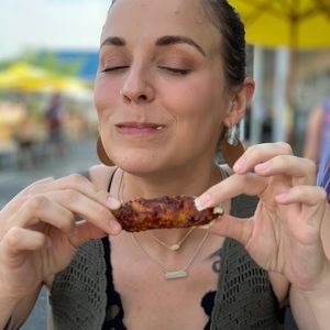 Meet your Posher, Leah